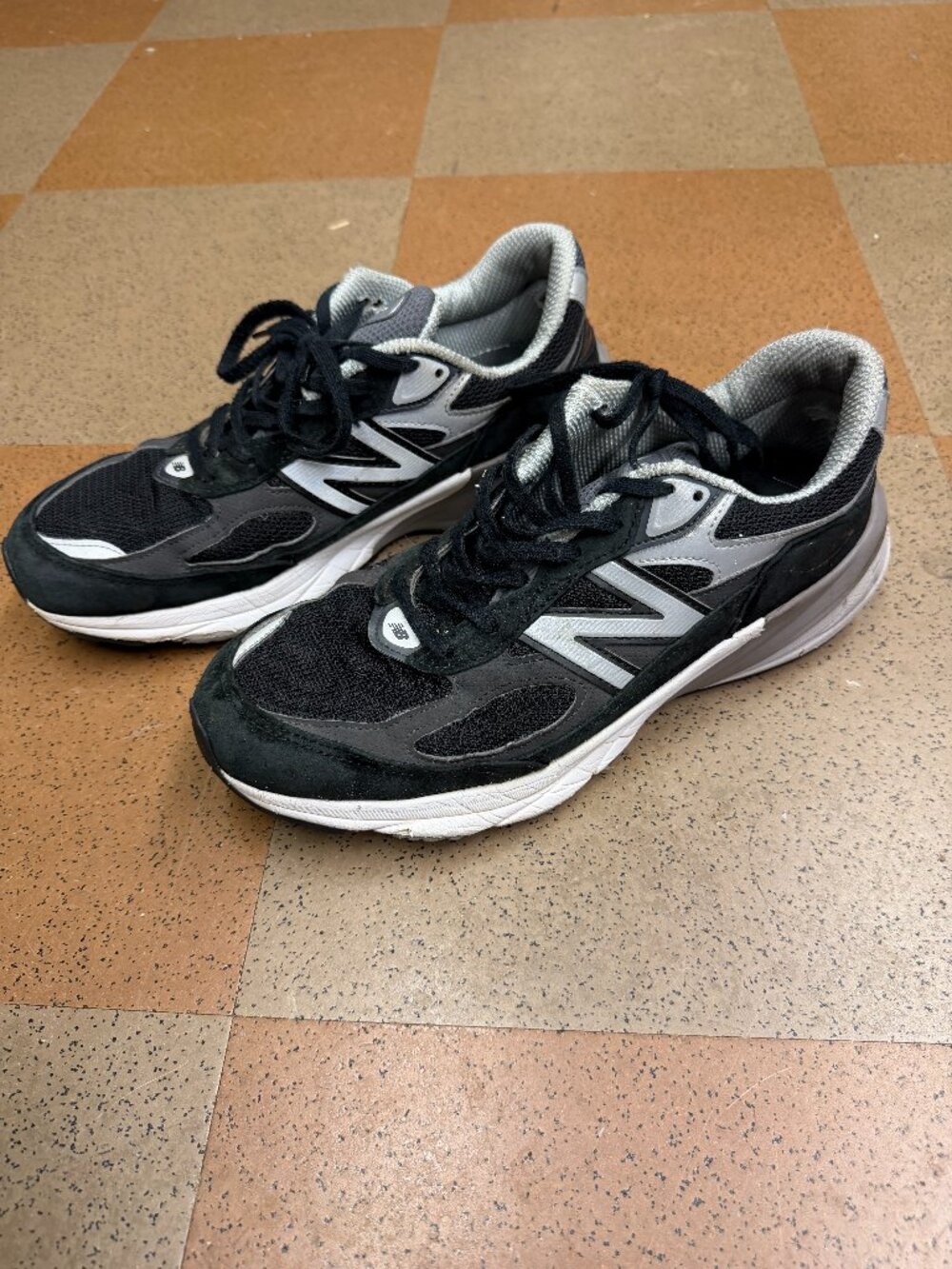 New Balance 990v6 Black Silver - Size 9 Men